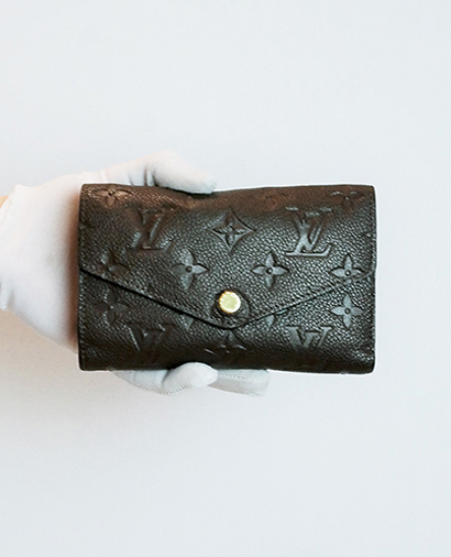 Louis Vuitton Curieuse Wallet, front view